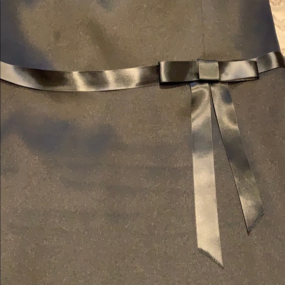 Petite Black Strapless Dress with Bow Detail - Picture 2 of 3